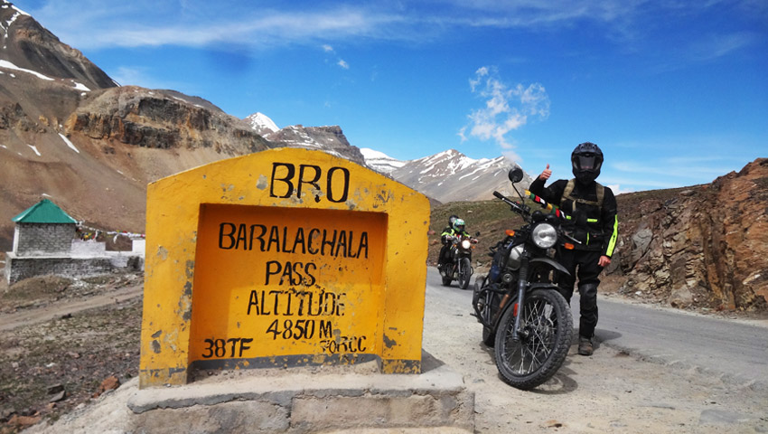 Best Time to Ride a Bike in Leh Ladakh in 2024: A Comprehensive Guide